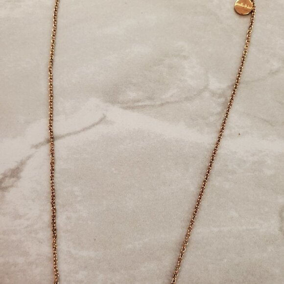 ✨ Stella and Dot Gold Pamela Engraved Plaque Necklace ✨ - Picture 4 of 8